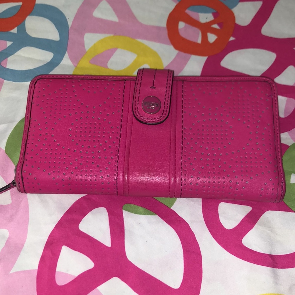 Beautiful coach wallet